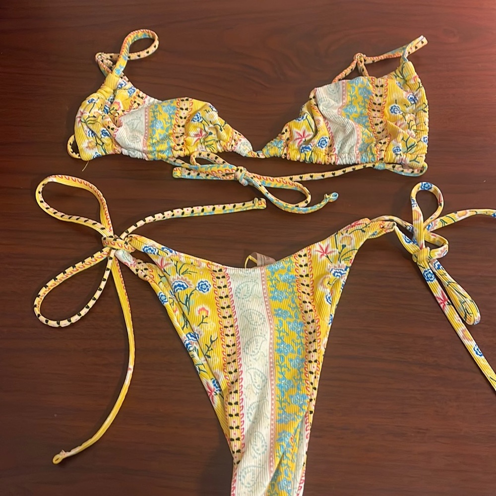 Floral patterned bikini